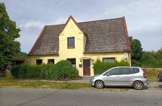 Haus kaufen in 24799 Meggerdorf, Meggerdorf - Großes 1-2 Fam. Haus Christiansholm von Privat zu verkaufen