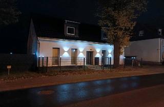 Einfamilienhaus kaufen in 12529 Schönefeld, Schönefeld - ZWEIFAMILIENHAUS ZU VERKAUFEN