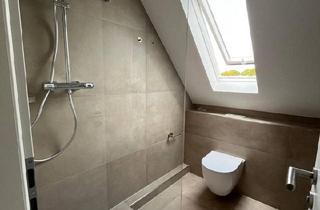 Wohnung kaufen in 33330 Gütersloh, Gütersloh - Renovierte & voll vermietete 4-ZKB-Dachgeschosswohnung