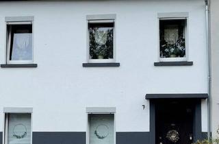 Haus kaufen in 41747 Viersen, Viersen - Haus in zentraler Lage von Viersen zu verkaufen