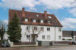 Wohnung kaufen in 89075 Ulm, Ulm - WG geeignete 4 Zimmer-Wohnung mit Balkon und EBK in zentrumsnaher Lage in Ulm