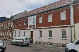 Mehrfamilienhaus kaufen in 06406 Bernburg, Bernburg (Saale) - Mehrfamilienhaus in Nienburg