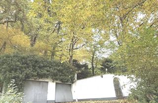 Wohnung kaufen in 51491 Overath, Immobilienjuwel mit vielen Nutzungsmöglichkeiten auf Parkgrundstück in Overath-Immekeppel!