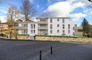 Wohnung kaufen in Joachimberg, 18528 Bergen, Exklusive 4-Zimmer-Wohnung im Hochparterre mit Balkon in Bergen auf Rügen