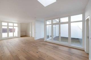 Wohnung kaufen in 12435 Berlin, Exklusive Dachgeschosswohnung in Kreuzkölln – Stilvoller Wohntraum über den Dächern Berlins