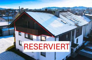 Wohnung kaufen in 88316 Isny, „Charmante" sonnige Dachgeschosswohnung - zentral mit Balkon. Tiefgaragenstellplatz und Stellplatz