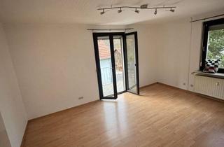 Wohnung mieten in Eichendorffstraße 14, 66133 Saarbrücken, 3 Zimmer Wohnung mit Balkon in Saarbrücken direkt an der Uni