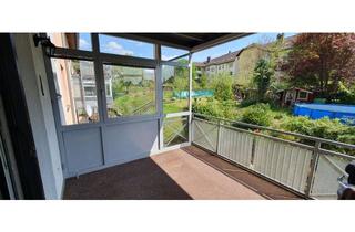 Wohnung mieten in 63743 Schweinheim, Lichtdurchflutete 3-Zimmer-Wohnung mit zwei Balkonen und Carport in Aschaffenburg-Schweinheim