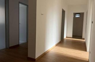 Wohnung mieten in Kirchstraße, 86486 Bonstetten, Erstbezug nach Sanierung: 3-Zi.-Wohnung mit Balkon in Bonstetten