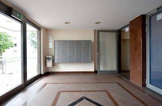 Wohnung mieten in Nachtigallenstraße 62, 63263 Neu-Isenburg, Frisch sanierte 3 Zimmer Wohnung mit schönem Balkonen