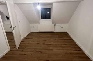 Wohnung mieten in Kanzlerstraße 14, 45883 Heßler, Helle 2,5-Zimmer Dachgeschosswohnung in Gelsenkirchen-Hessler