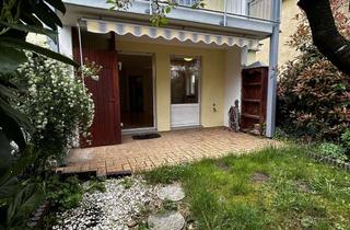 Wohnung mieten in Färberstraße 17, 86157 Pfersee, Stilvolle, teilsanierte 2-Zimmer-EG-Wohnung mit Garten und Einbauküche in Augsburg-Pfersee