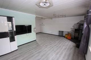 Wohnung mieten in 61200 Wölfersheim, Wölfersheim: Charmante Maisonette-Wohnung mit Reihenhauscharakter - Kamin & moderne Einbauküche