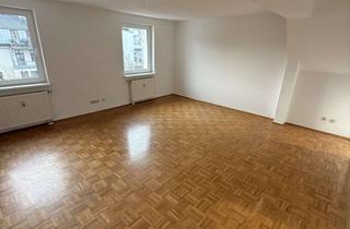 Wohnung mieten in Paulstr. 37, 18055 Stadtmitte, gepflegte 2-Zimmerwohnung Im Dachgeschoss - STV