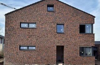 Wohnung mieten in 59399 Olfen, Erstbezug! Hochwertige 3-Zimmer-Wohnung mit Balkon und separatem Hauseingang in Olfen