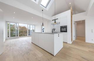 Wohnung mieten in 50679 Deutz, Exklusiver Dachtraum über den Dächern von Deutz – Wohnen mit Dachterrasse und Domblick