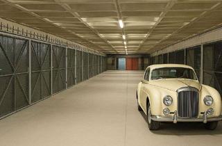 Garagen kaufen in 14193 Grunewald, VERSCHLOSSENE GARAGENBOX IN TG UNWEIT VOM ADENAUER PLATZ