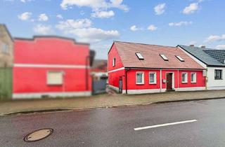 Haus kaufen in 39264 Lindau, Liebevoll modernisiertes Zweifamilienhaus mit großem Garten in Lindau