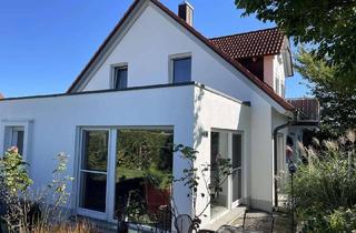 Haus kaufen in 85244 Röhrmoos, Röhrmoos v. Privat: Freisteh. EFH, 6 Zi., 2 Bäder, Massivbau, Kaminofen, ausgeb. Keller, Gartentraum