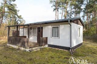 Haus kaufen in 14547 Beelitz, Ferienbungalow auf weitläufigem Grundstück