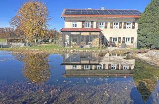Bauernhaus kaufen in 83342 Tacherting, Saniertes Bauernhaus Nähe Tacherting mit Schwimmteich und 2.950 m² Grund.