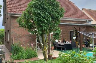 Haus kaufen in Spleetenkamp 13, 30880 Laatzen, KFW 55 aufgrund neuer Wärmepumpe, Solar und Speicher