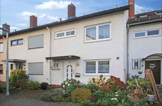 Reihenhaus kaufen in 68219 Rheinau, Sehr gepflegtes Reihenhaus mit Sonnengarten in beliebter Lage von Mannheim-Rheinau! Bezugsfrei!