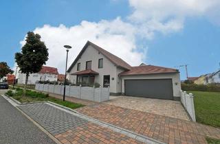 Einfamilienhaus kaufen in 67098 Bad Dürkheim, Modernes Premium-Einfamilienhaus mit Pool, großer Doppelgarage und hochwertiger Ausstattung