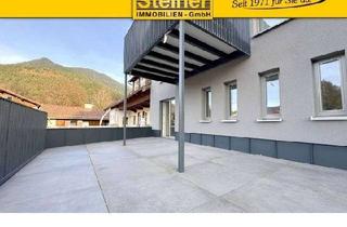 Büro zu mieten in 82467 Garmisch-Partenkirchen, 5-Zimmer-Büro/Praxis/Seminar-Räume ca. 146 m², 1. OG, 2 WC´s, Tee-Küche, Stellplätze
