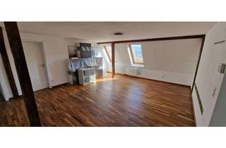 Wohnung kaufen in 70188 Ost, Charmante 4-Zimmer-Altbauwohnung, gute Raumaufteilung, tolle Aussicht, zentrale Lage