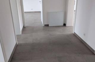 Wohnung mieten in Mittelstraße 10, 47647 Kerken, Moderne 3-Zimmer-Wohnung mit Küche, Balkon und Garage in Kerken-Nieukerk