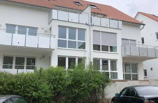 Wohnung mieten in Schloßstraße 26, 72202 Nagold, Etagenwohnung mit Einbauküche und Balkon: schöne 3-Zimmer-Wohnung in Nagold/Vollmaringen