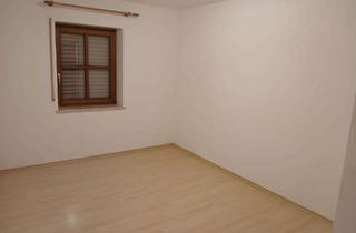 Wohnung mieten in 94032 Innstadt, 2-Zimmer Wohnung mit Balkon im 1. OG in Passau-Innstadt