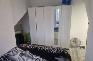 Wohnung mieten in 85077 Manching, Helle 2-Zimmer Dachgeschosswohnung mit Balkon in Manching