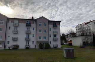 Wohnung mieten in Hofer Straße, 83301 Traunreut, Geräumige 4-Zimmer Wohnung mit Terasse in Traunreut