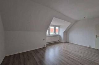 Wohnung mieten in Zinnaer Weg 23, 04860 Zinna, Schnuckelige 2-Zimmer im Dachgeschoß mit Tageslichtbad//300 € Weihnachtsgutschein bis 31.12.2025