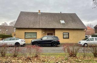 Einfamilienhaus kaufen in Im Alten Dorfe, 30823 Garbsen, Platz, Ruhe und Perspektive: Großes Einfamilienhaus im alten Ortskern von Havelse