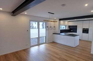 Einfamilienhaus kaufen in Uhlandstraße, 76676 Graben-Neudorf, Einfamilienhaus mit 6 Zimmern und Garage in Graben-Neudorf