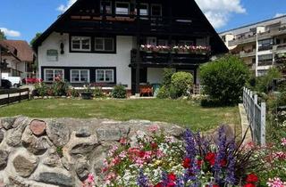 Haus kaufen in 79853 Lenzkirch, Schmuckstück an der Haslach - 3 Wohnungen, 4 Fewos und 1 Gewerbeeinheit