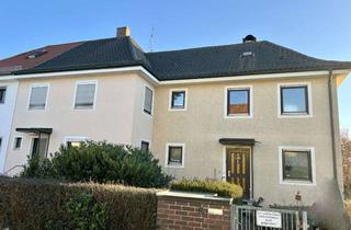 Haus mieten in Rathausstraße 13a, 93142 Maxhütte-Haidhof, Reiheneckhaus mit großem Garten