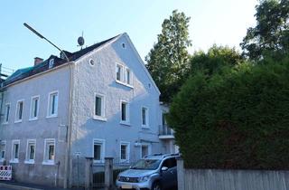 Doppelhaushälfte kaufen in 95145 Oberkotzau, Große Doppelhaushälfte mit Einliegerwohnung im DGin zentraler Lage