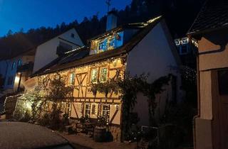 Bauernhaus kaufen in 78727 Oberndorf, Oberndorf am Neckar - Wohnhaus Immobilie kl Bauernhaus Fachwerkhaus (Energieklasse B)