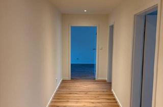 Wohnung kaufen in 63454 Hanau, Hanau - Kernsanierte 4 Zimmer Wohnung