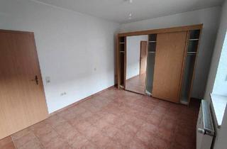 Wohnung kaufen in 54439 Saarburg, Saarburg - Gepflegte Erdgeschosswohnung EBK , Carport, Saarblick