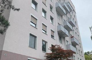 Wohnung kaufen in 91056 Erlangen, Erlangen - 3 Zimmer Wohnung in Erlangen