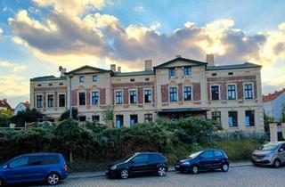 Villa kaufen in 39122 Magdeburg, Magdeburg - Ein Traum in Stein