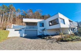 Einfamilienhaus kaufen in 97688 Bad Kissingen, Bad Kissingen - Einfamilienhaus im zeitlosen Baustil mit Einliegerwohnung