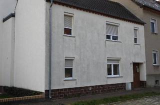 Haus kaufen in 06792 Sandersdorf, Sandersdorf-Brehna - Haus in dörflicher Idylle