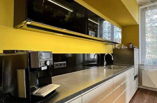 Wohnung kaufen in 01159 Dresden, Dresden - Provisionsfrei! Exklusive Eigentumswohnung in ruhiger südlicher Lage + 2 Stellplätze + Küche