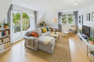 Wohnung kaufen in 64665 Alsbach-Hähnlein, Frisch renoviertes Single-Dachstudio mit Sonnenbalkon in Alsbach